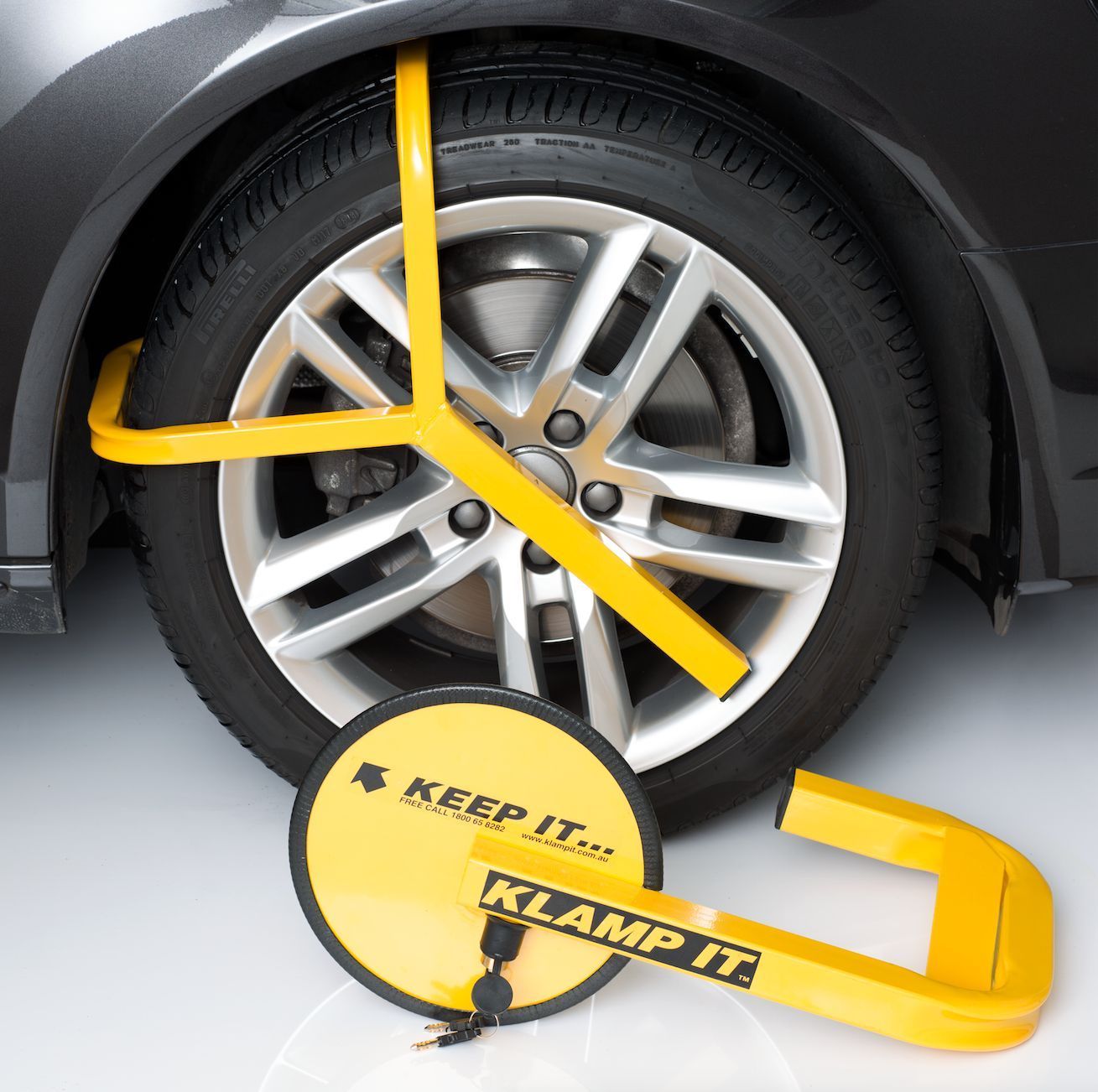 Klamp It Wheel Clamp 1416in (Type E) Caravan RV Camping
