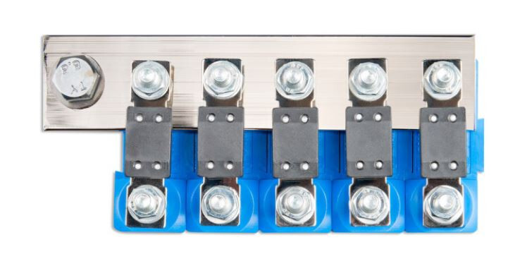 Victron Busbar To Connect 5 CIP100200100 (500A)