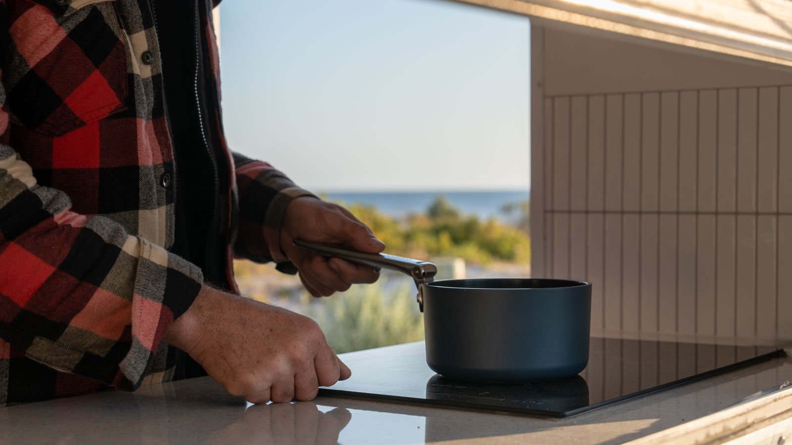 caravan induction cooktop