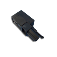 PLUG MALE 12V F400-RC1180