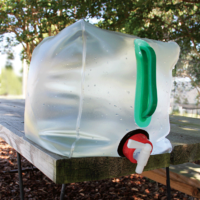 CAMCO EXPANDABLE WATER CARRIER. New 51085 / Old 51084