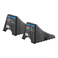 Curt Wheel Chocks - Pair. 22800