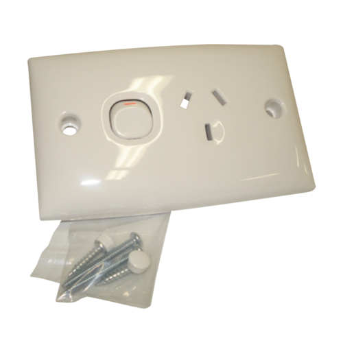 CLIPSAL SINGLE POWER OUTLET DOUBLE POLE 15D WHITE. CLI15DWE