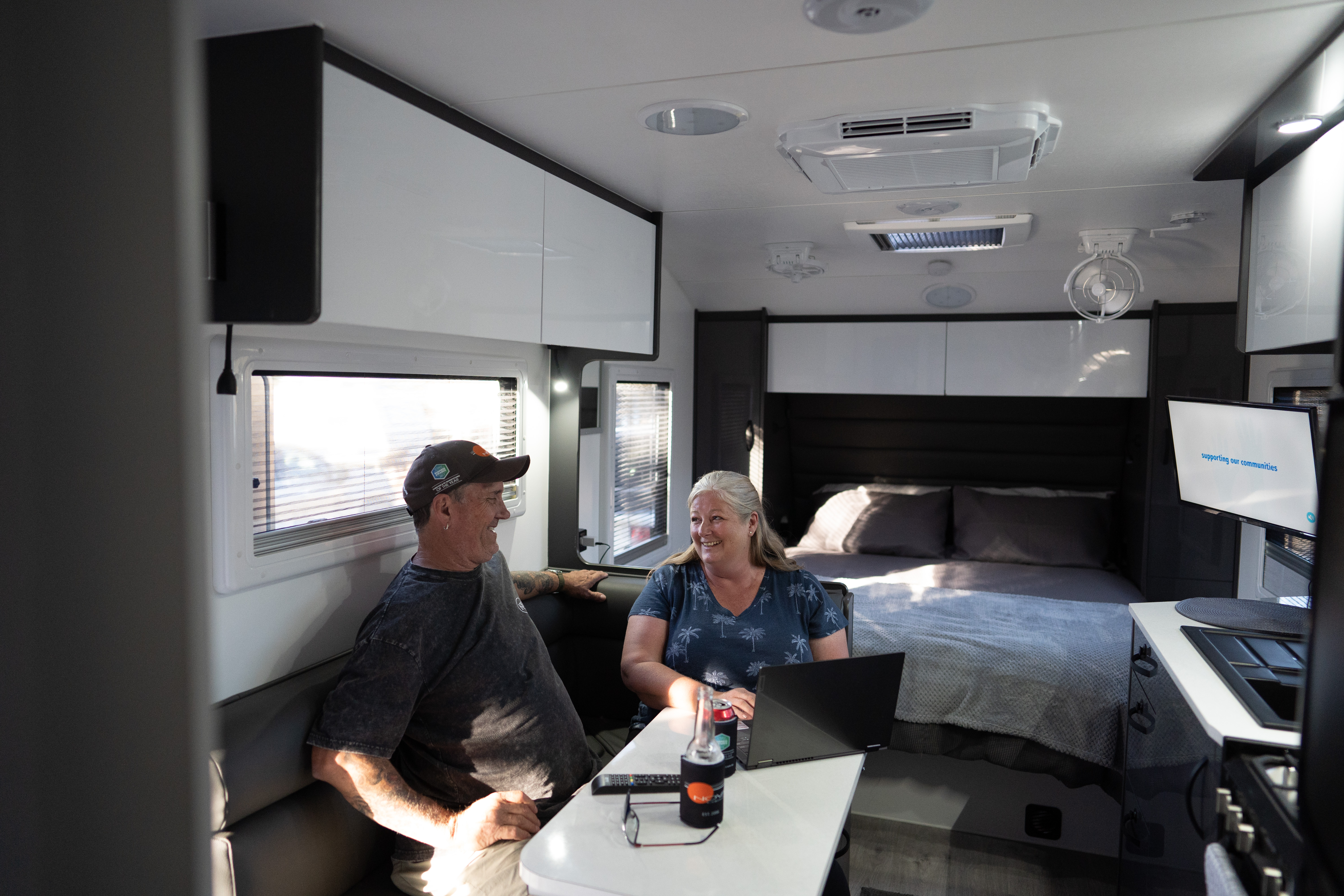 Navigating Caravan WiFi: RV Wi-Fi, Starlink, and Cel-Fi Compared